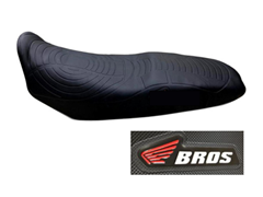 CAPA DE BANCO EMBORRACHADA PARA MOTO UNIVERSAL (BROS) PRETA